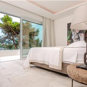 Luxury 6 Bedroom Brac Island Beach Front Villa With Heated Infinity Pool and lift near Sumartin sleeps 12